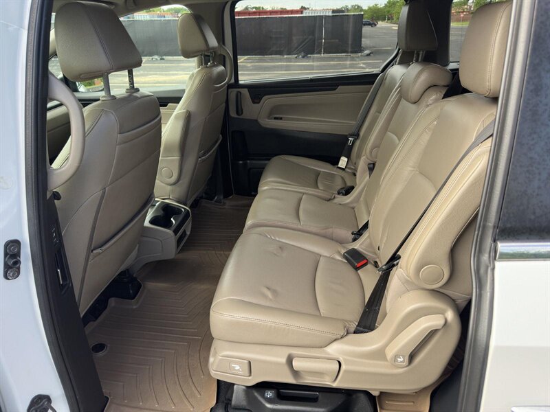 2021 Honda Odyssey Touring - Photo 11 - Indianapolis, IN 46234