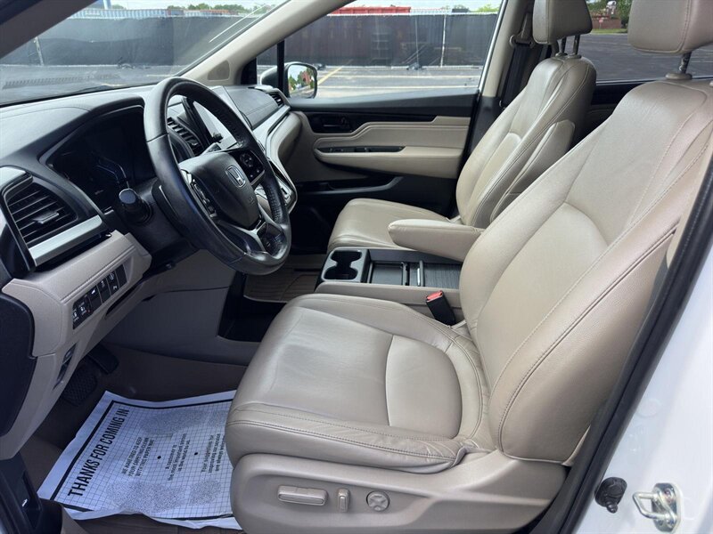 2021 Honda Odyssey Touring - Photo 10 - Indianapolis, IN 46234