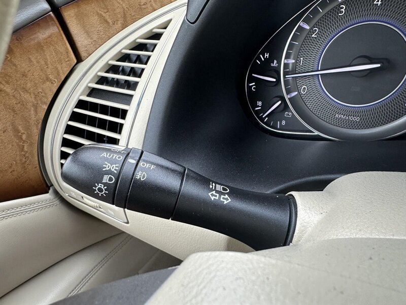 2013 INFINITI QX56 - Photo 18 - Indianapolis, IN 46234