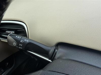 2017 Toyota Prius Two Eco   - Photo 19 - Indianapolis, IN 46234