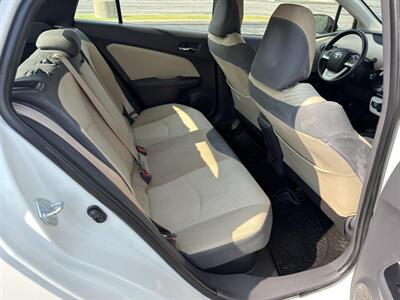 2017 Toyota Prius Two Eco   - Photo 11 - Indianapolis, IN 46234