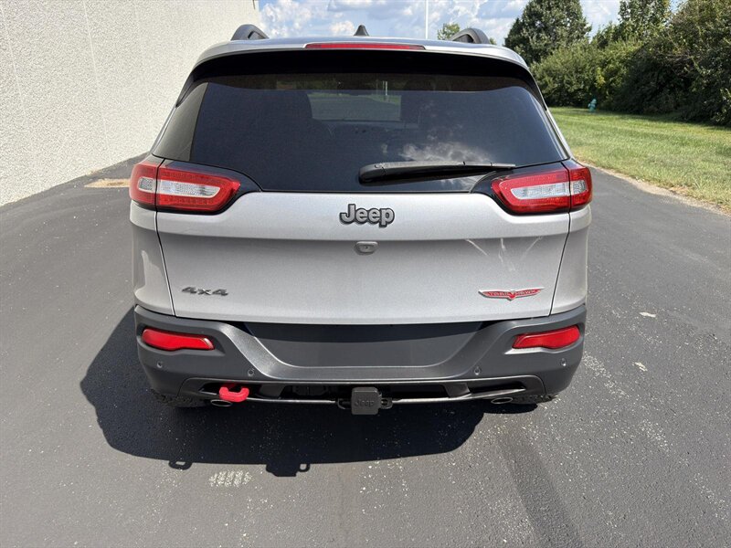 2018 Jeep Cherokee Trailhawk - Photo 5 - Indianapolis, IN 46234