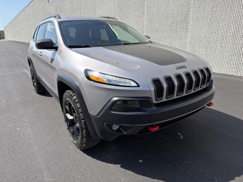2018 Jeep Cherokee Trailhawk - Photo 3 - Indianapolis, IN 46234
