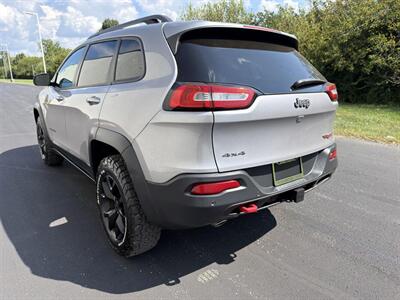 2018 Jeep Cherokee Trailhawk - Photo 6 - Indianapolis, IN 46234