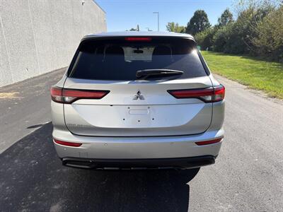 2022 Mitsubishi Outlander ES - Photo 5 - Indianapolis, IN 46234