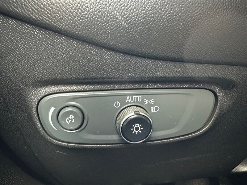 2019 Chevrolet Equinox LS - Photo 20 - Indianapolis, IN 46234