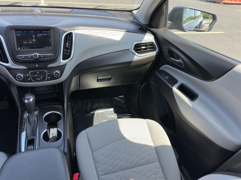 2019 Chevrolet Equinox LS - Photo 9 - Indianapolis, IN 46234