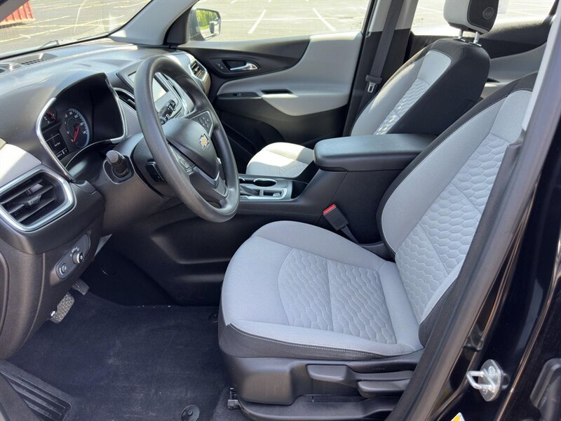 2019 Chevrolet Equinox LS - Photo 10 - Indianapolis, IN 46234
