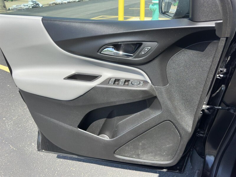2019 Chevrolet Equinox LS - Photo 33 - Indianapolis, IN 46234