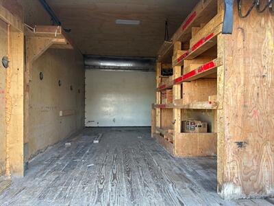 2018 Chevrolet 4500 LCF   - Photo 19 - Indianapolis, IN 46234