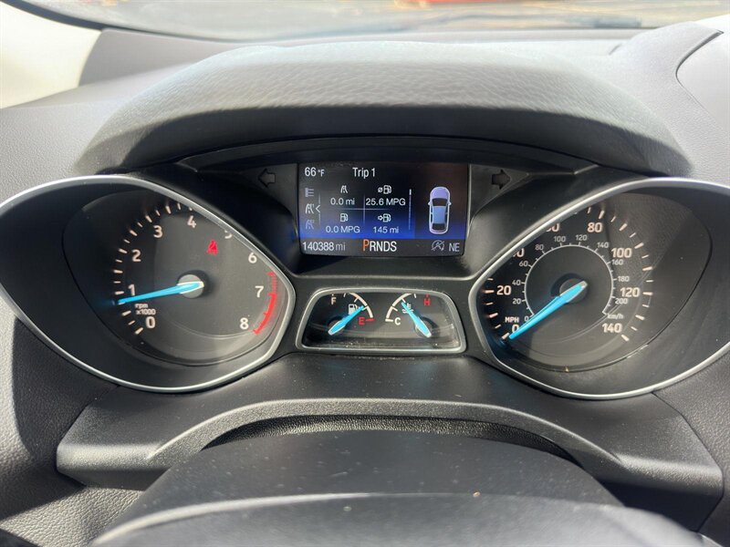 2017 Ford Escape SE - Photo 19 - Indianapolis, IN 46234