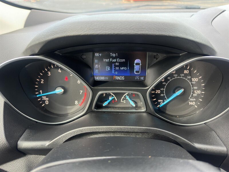 2017 Ford Escape SE - Photo 17 - Indianapolis, IN 46234