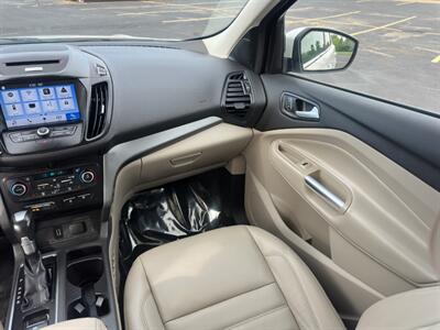 2017 Ford Escape SE   - Photo 9 - Indianapolis, IN 46234