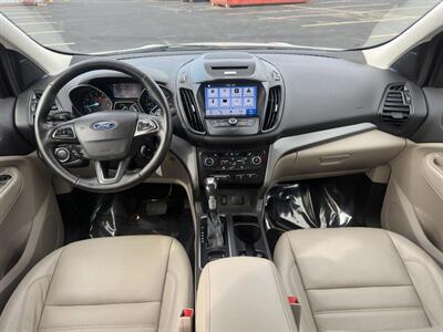 2017 Ford Escape SE - Photo 8 - Indianapolis, IN 46234