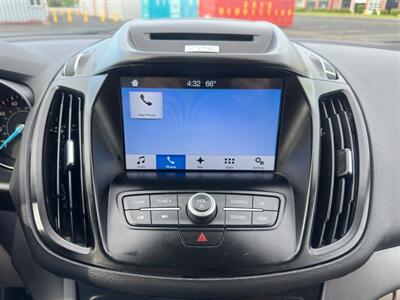 2017 Ford Escape SE   - Photo 27 - Indianapolis, IN 46234
