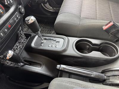 2012 Jeep Wrangler Unlimited Sahara - Photo 21 - Indianapolis, IN 46234