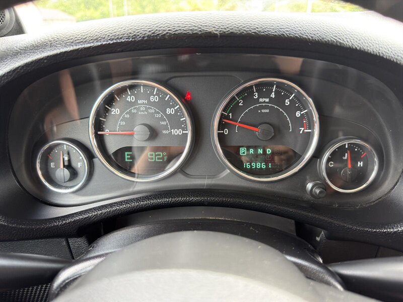 2012 Jeep Wrangler Unlimited Sahara - Photo 15 - Indianapolis, IN 46234