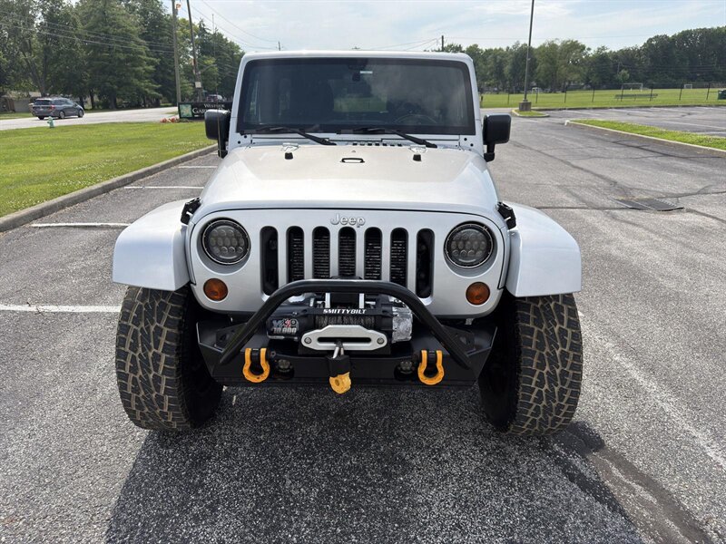 2012 Jeep Wrangler Unlimited Sahara - Photo 2 - Indianapolis, IN 46234