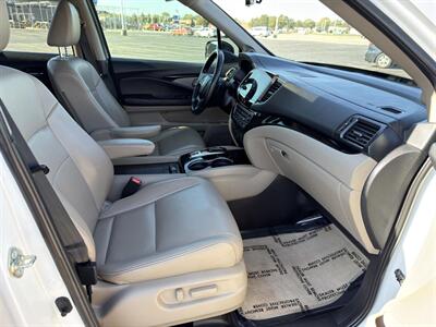 2020 Honda Pilot Touring   - Photo 15 - Indianapolis, IN 46234