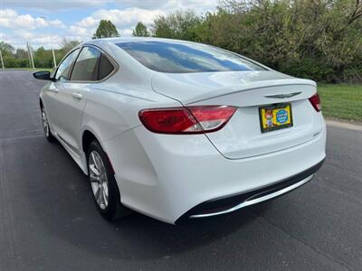 2016 Chrysler 200 Limited   - Photo 6 - Indianapolis, IN 46234
