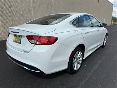 2016 Chrysler 200 Limited   - Photo 4 - Indianapolis, IN 46234