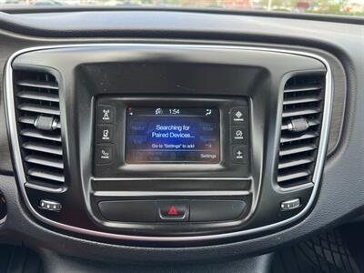 2016 Chrysler 200 Limited   - Photo 27 - Indianapolis, IN 46234
