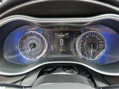 2016 Chrysler 200 Limited   - Photo 15 - Indianapolis, IN 46234