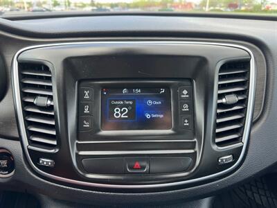 2016 Chrysler 200 Limited   - Photo 30 - Indianapolis, IN 46234