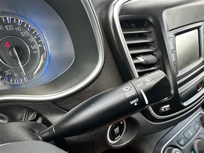 2016 Chrysler 200 Limited   - Photo 20 - Indianapolis, IN 46234