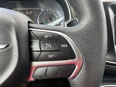 2016 Chrysler 200 Limited   - Photo 23 - Indianapolis, IN 46234