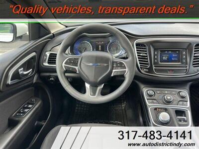 2016 Chrysler 200 Limited - Photo 7 - Indianapolis, IN 46234