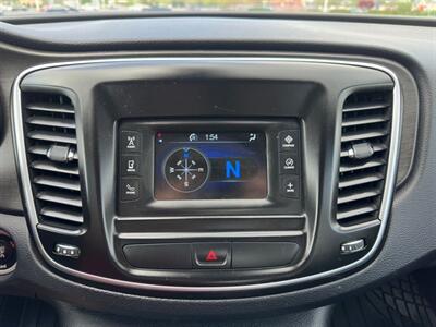 2016 Chrysler 200 Limited   - Photo 28 - Indianapolis, IN 46234
