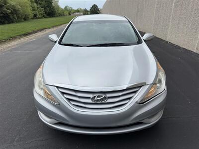 2013 Hyundai SONATA GLS - Photo 2 - Indianapolis, IN 46234