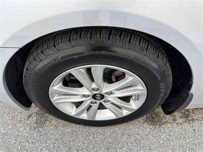 2013 Hyundai SONATA GLS   - Photo 23 - Indianapolis, IN 46234