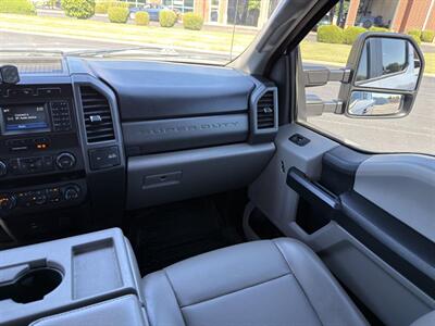 2019 Ford F-250 Super Duty XL   - Photo 9 - Indianapolis, IN 46234