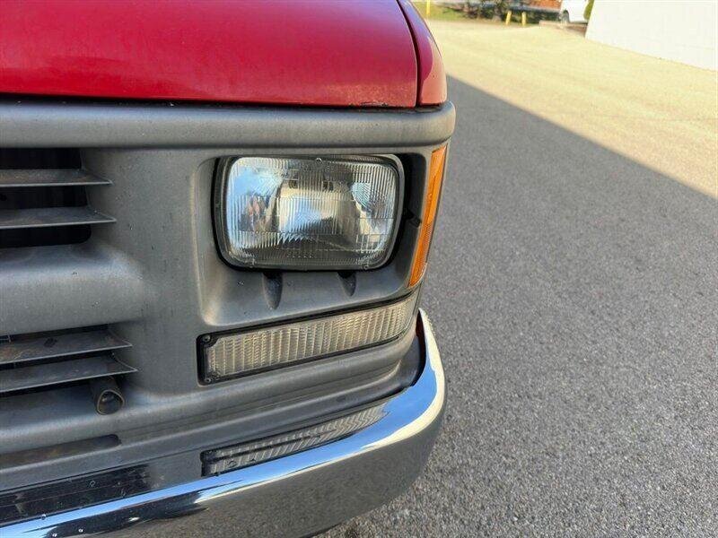 1995 Chevrolet W/T - Photo 17 - Indianapolis, IN 46234