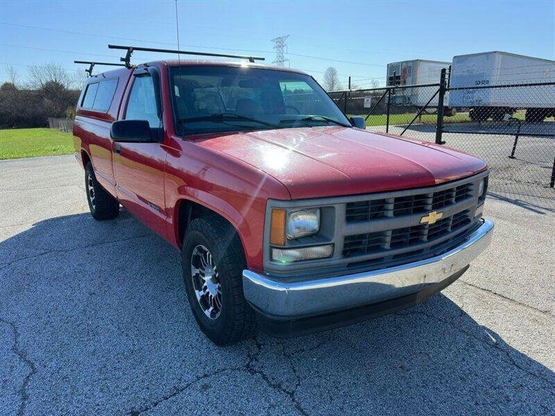 1995 Chevrolet W/T - Photo 3 - Indianapolis, IN 46234