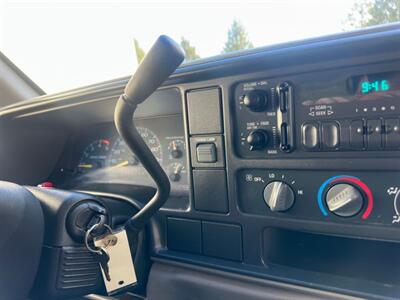 1995 Chevrolet W/T   - Photo 11 - Indianapolis, IN 46234