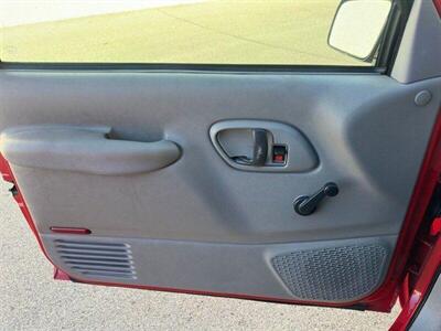 1995 Chevrolet W/T - Photo 13 - Indianapolis, IN 46234