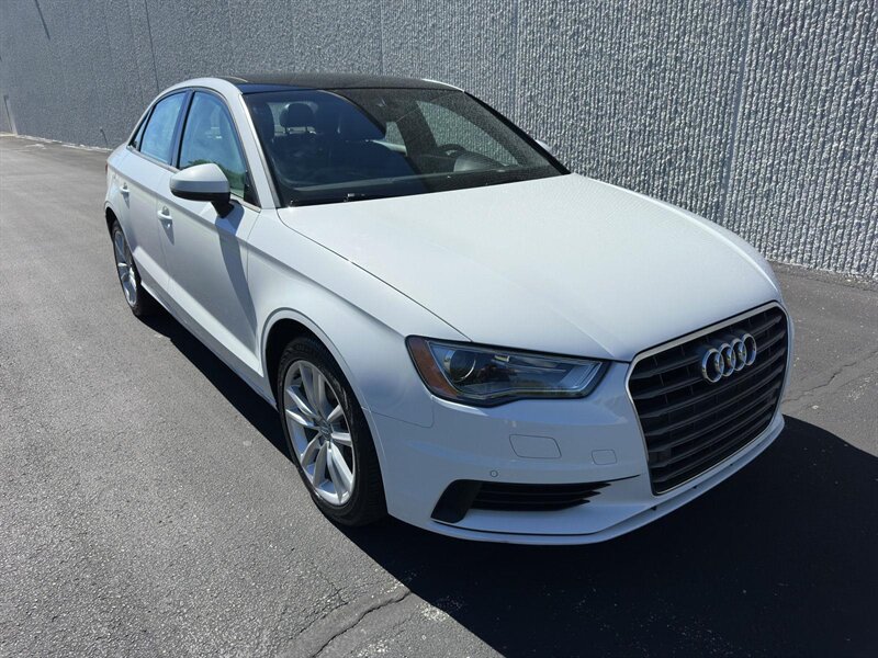 2015 Audi A3 2.0 Premium TDI - Photo 3 - Indianapolis, IN 46234