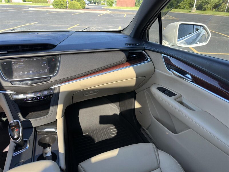 2018 Cadillac XT5 Luxury - Photo 9 - Indianapolis, IN 46234