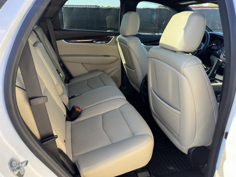 2018 Cadillac XT5 Luxury - Photo 13 - Indianapolis, IN 46234