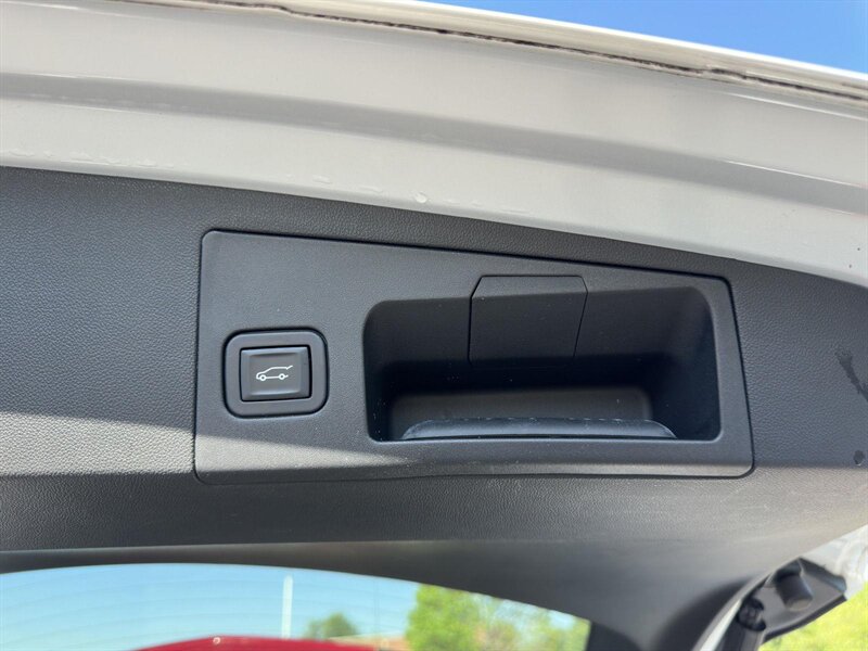 2018 Cadillac XT5 Luxury - Photo 34 - Indianapolis, IN 46234