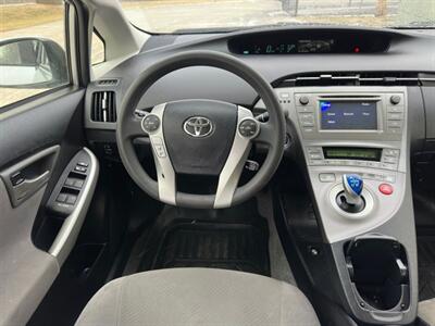 2013 Toyota Prius Two   - Photo 7 - Indianapolis, IN 46234