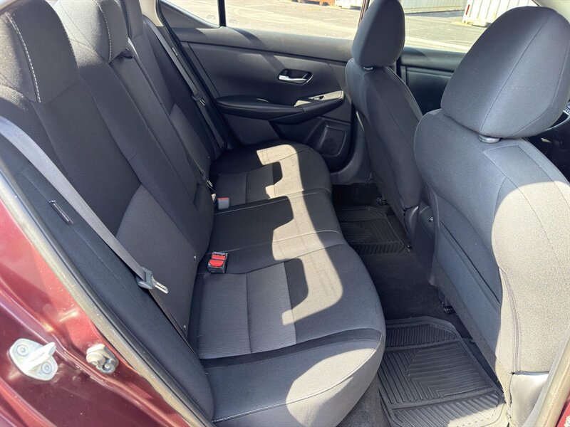 2022 Nissan Sentra SV - Photo 12 - Indianapolis, IN 46234