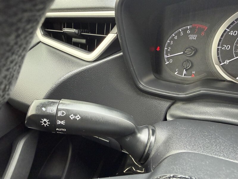 2020 Toyota Corolla LE - Photo 21 - Indianapolis, IN 46234