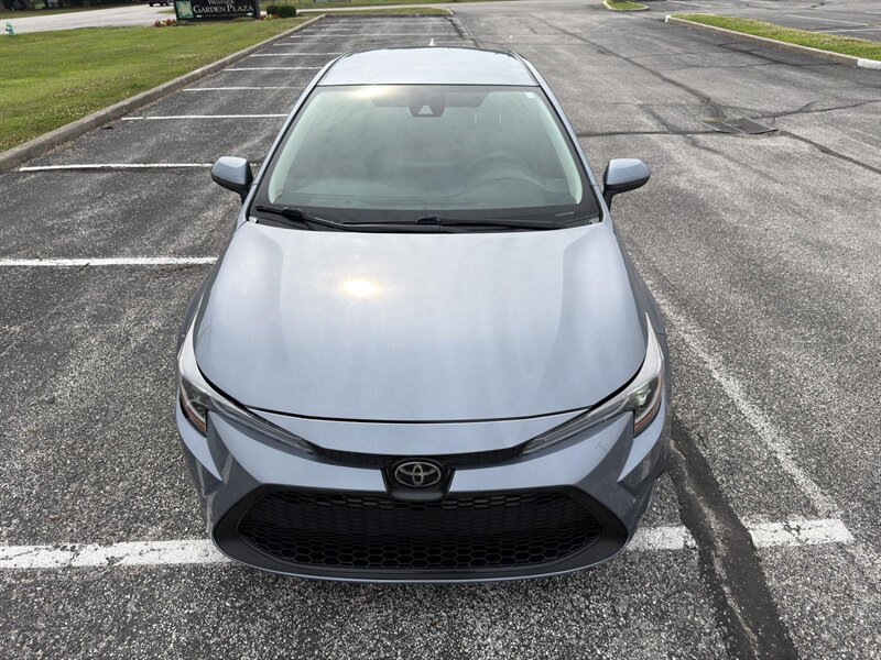 2020 Toyota Corolla LE - Photo 2 - Indianapolis, IN 46234