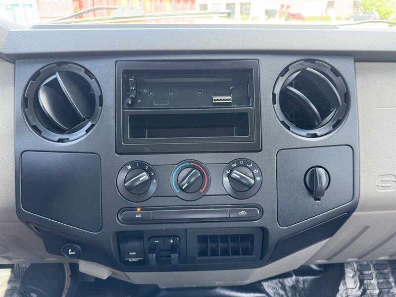 2008 Ford F-250 XLT - Photo 21 - Indianapolis, IN 46234