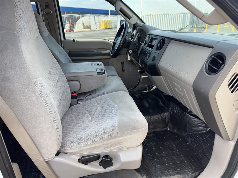 2008 Ford F-250 XLT - Photo 15 - Indianapolis, IN 46234