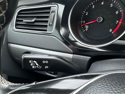 2016 Volkswagen Jetta 1.8T Sport   - Photo 18 - Indianapolis, IN 46234